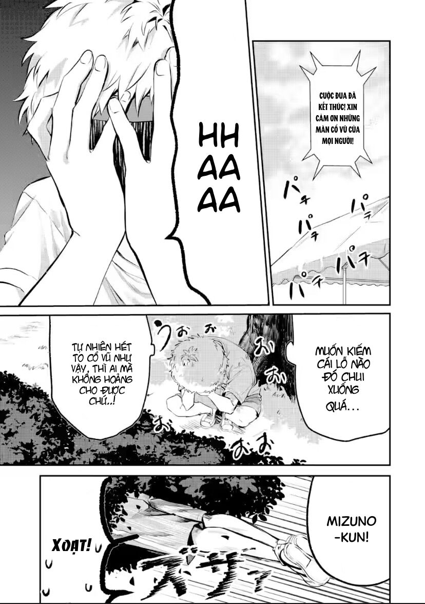 Cô Bạn Wakao-San Bàn Bên Có Vẻ Nhìn Thấy Gương Mặt Của Tôi Nhưng Tôi Thì Không: Chapter 15