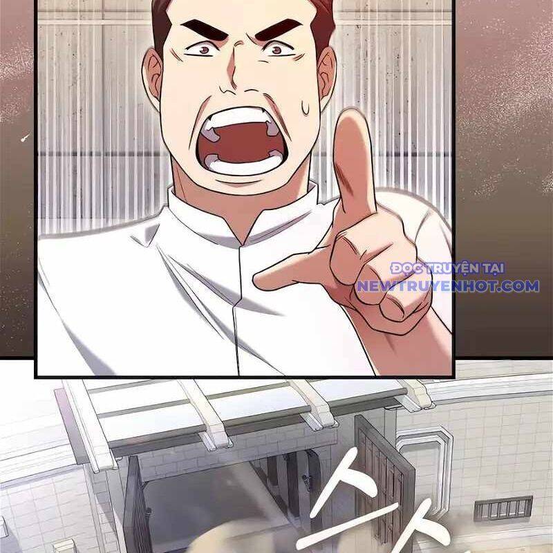 Pháp Sư Cận Chiến Mạnh Nhất: Chapter 32