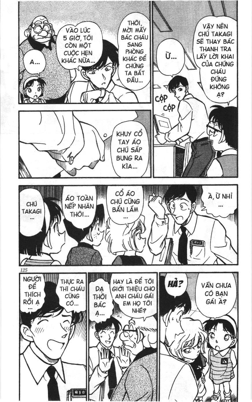 Thám tử lừng danh Conan Loạt truyện tranh: Chapter 216