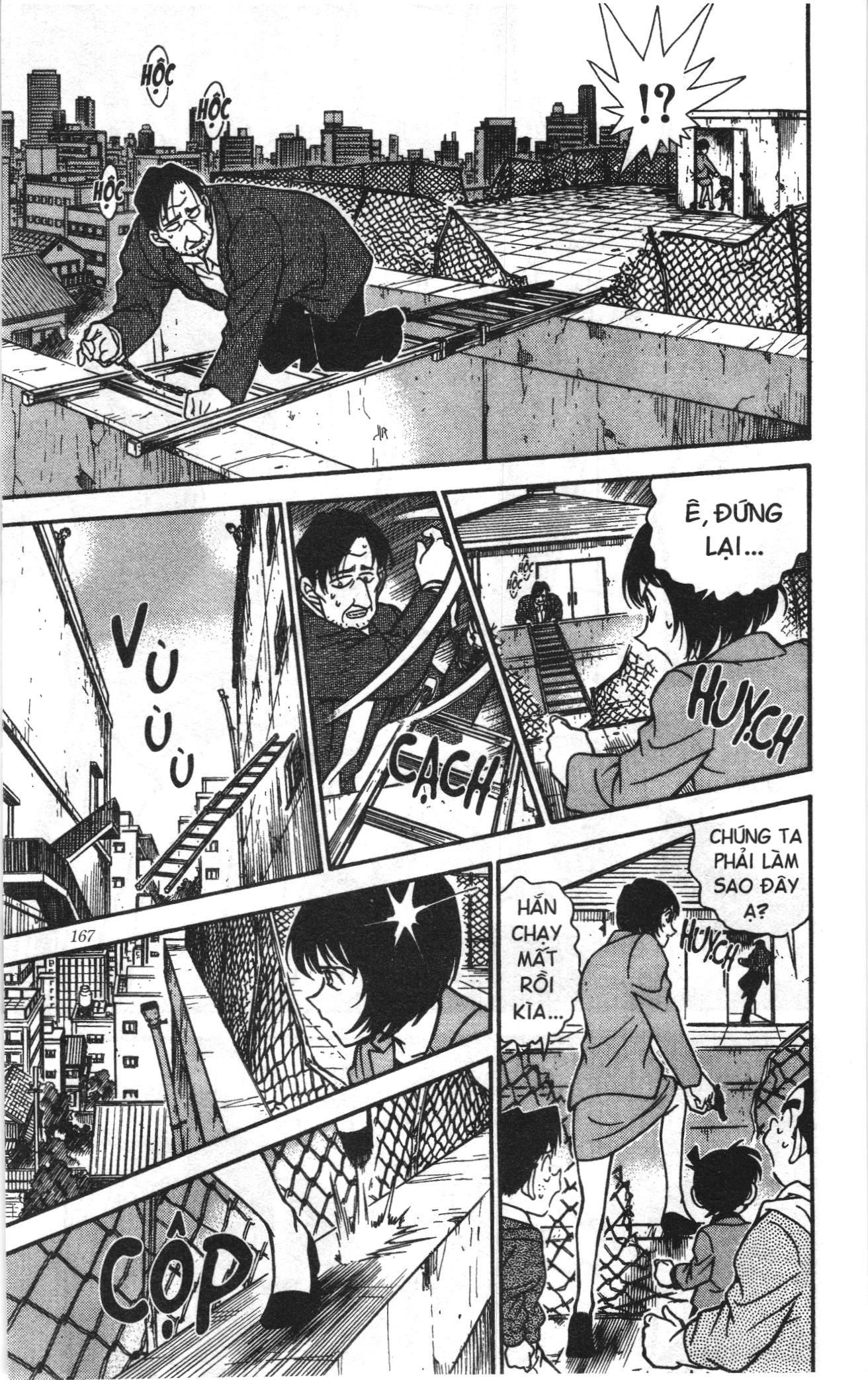 Thám tử lừng danh Conan Loạt truyện tranh: Chapter 241