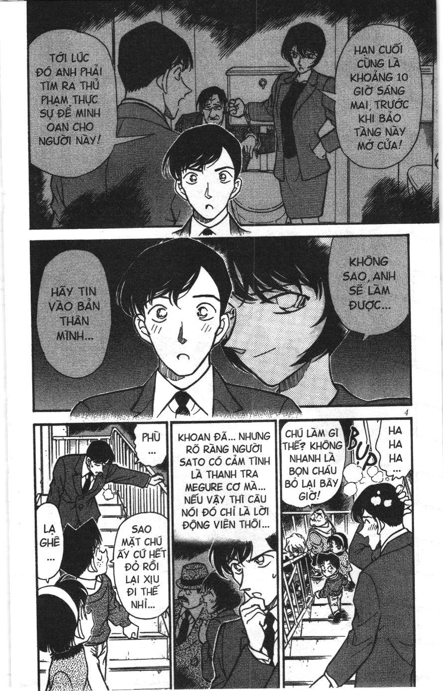 Thám tử lừng danh Conan Loạt truyện tranh: Chapter 242