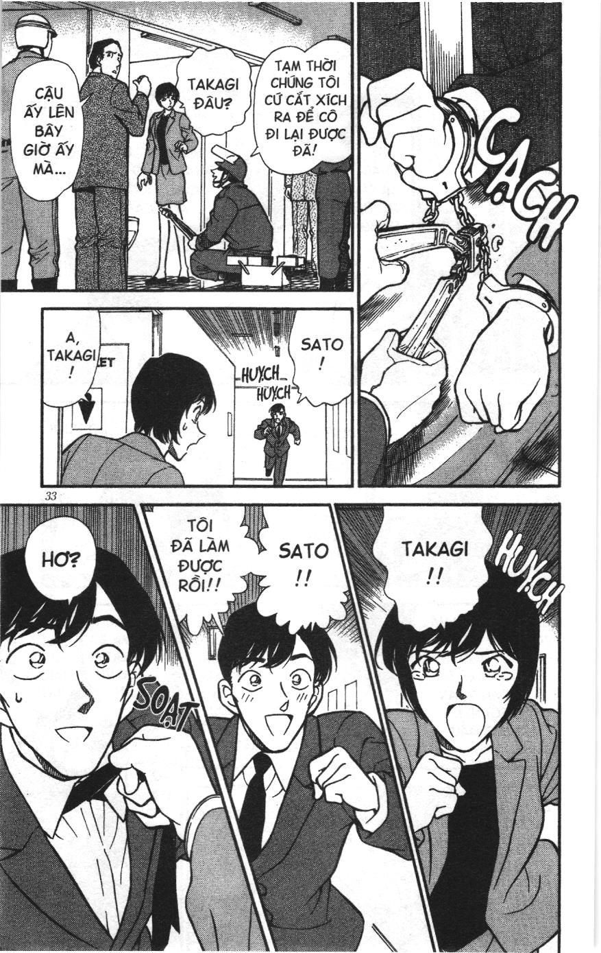 Thám tử lừng danh Conan Loạt truyện tranh: Chapter 243