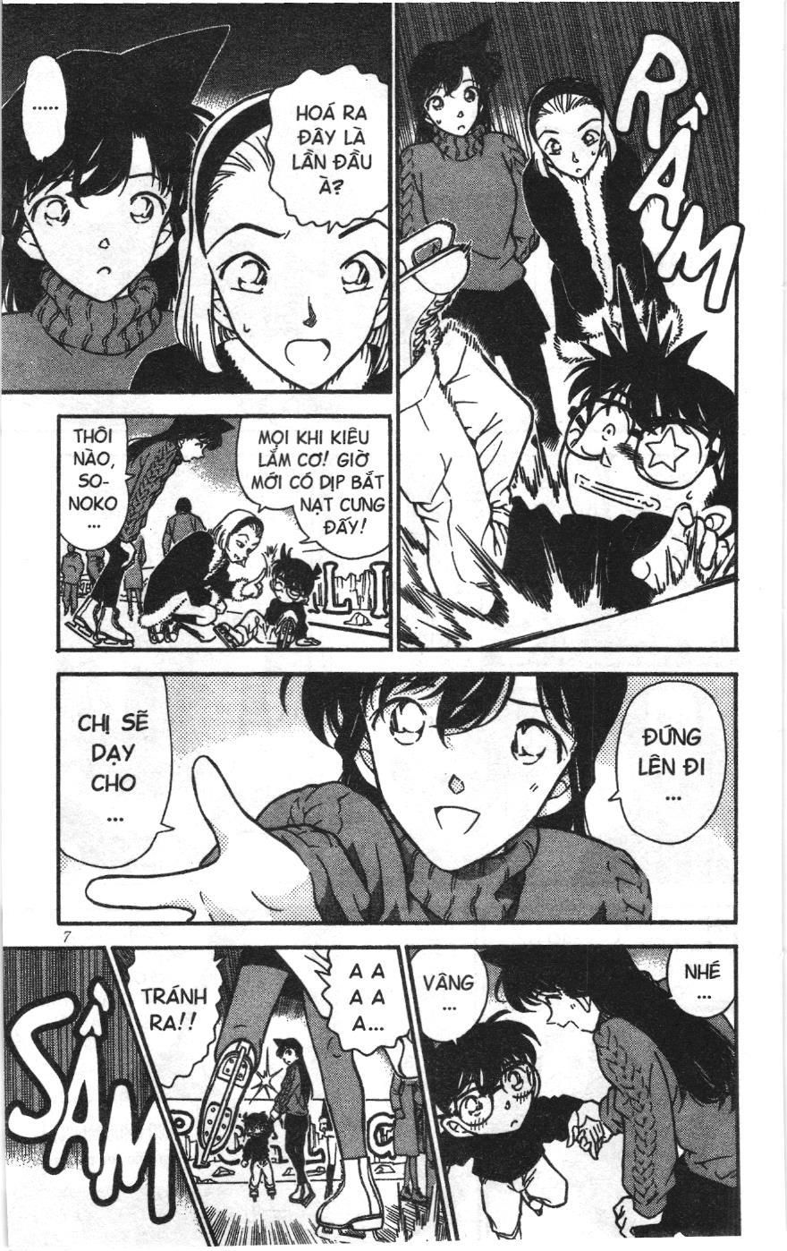 Thám tử lừng danh Conan Loạt truyện tranh: Chapter 253