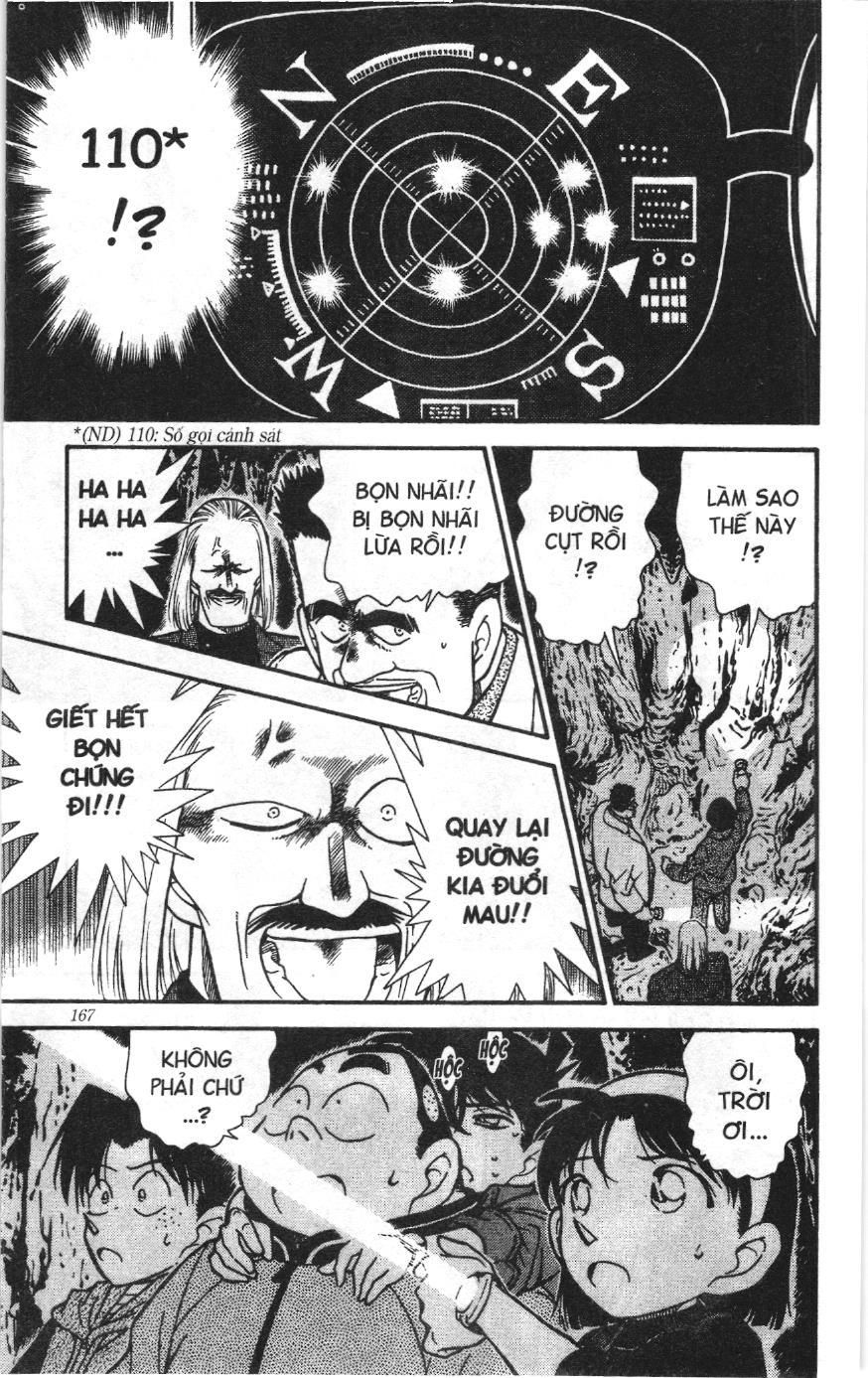 Thám tử lừng danh Conan Loạt truyện tranh: Chapter 262