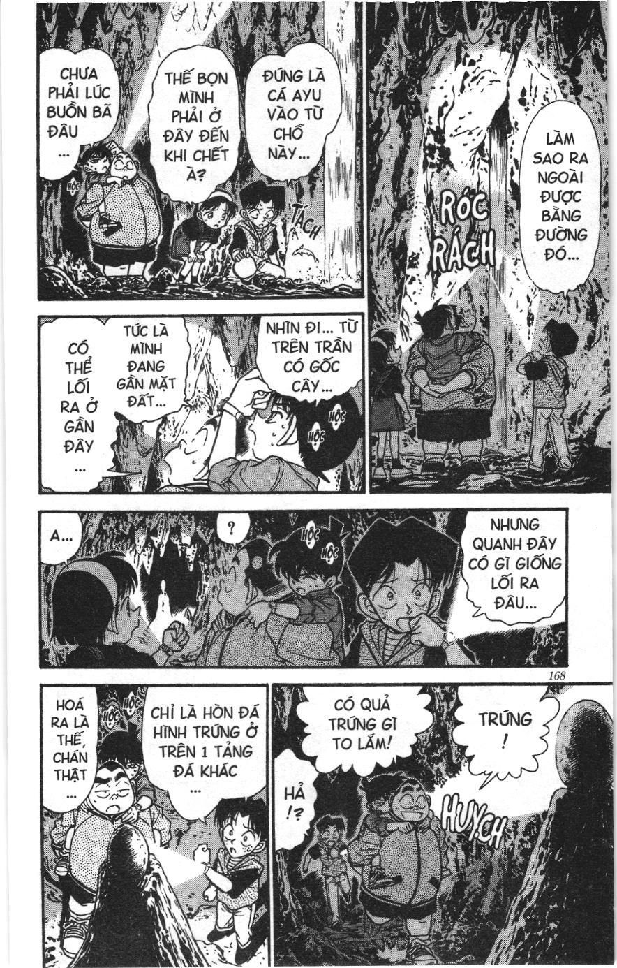 Thám tử lừng danh Conan Loạt truyện tranh: Chapter 262