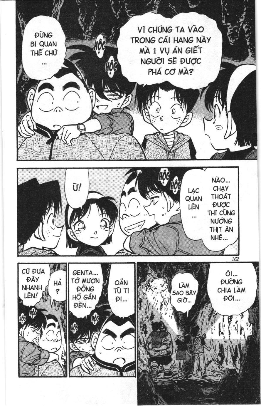 Thám tử lừng danh Conan Loạt truyện tranh: Chapter 262