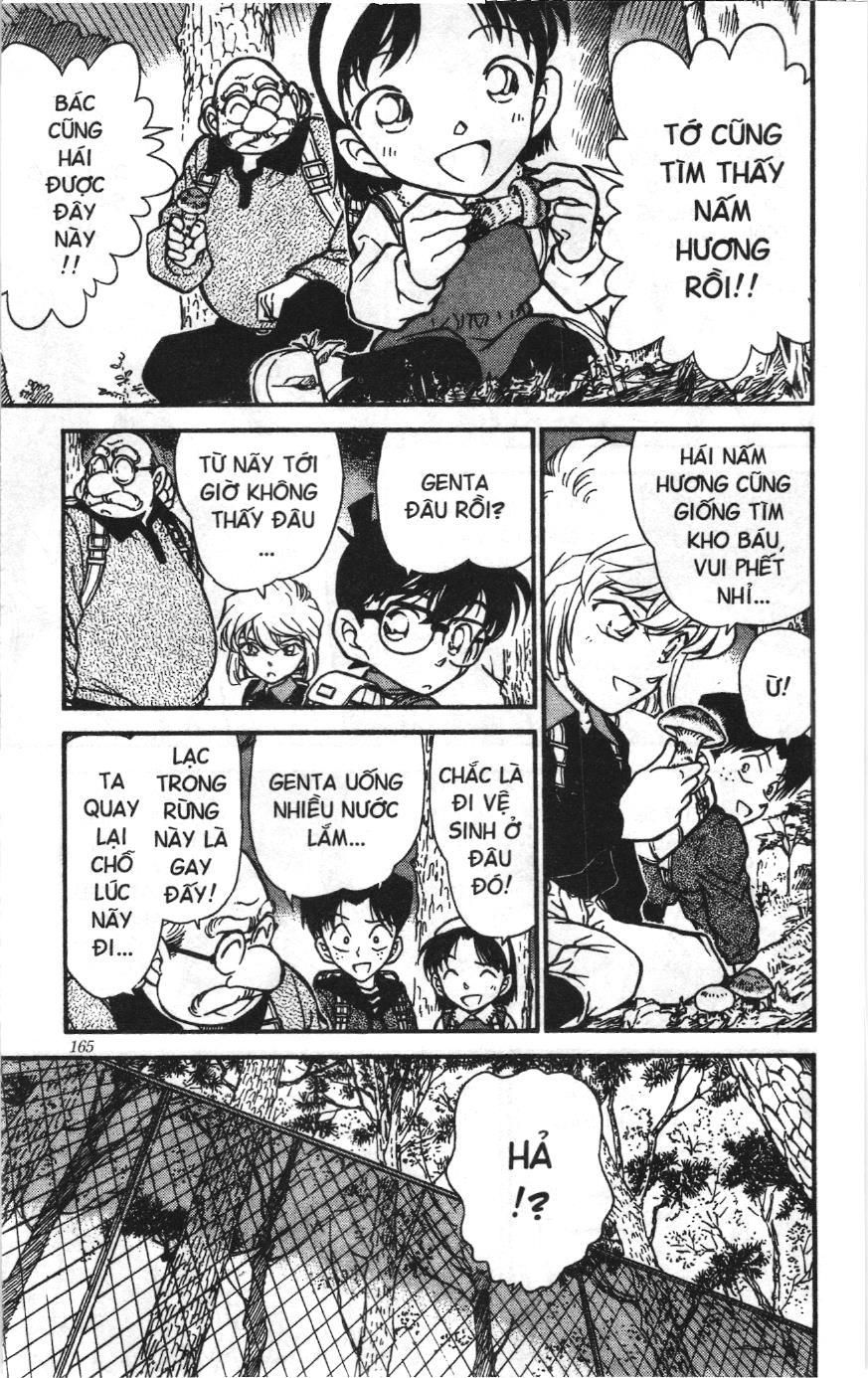 Thám tử lừng danh Conan Loạt truyện tranh: Chapter 283