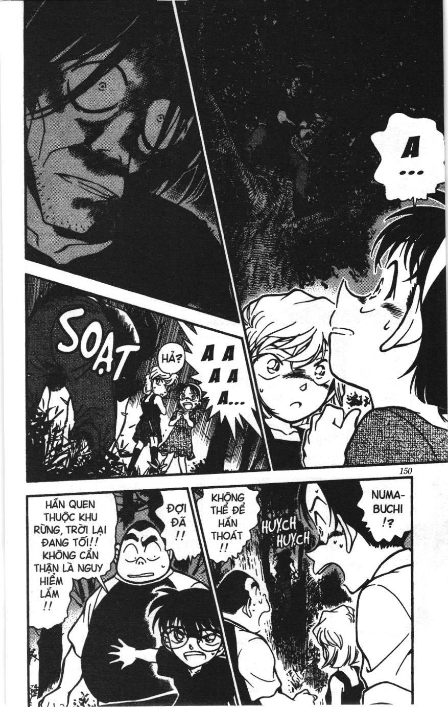 Thám tử lừng danh Conan Loạt truyện tranh: Chapter 370