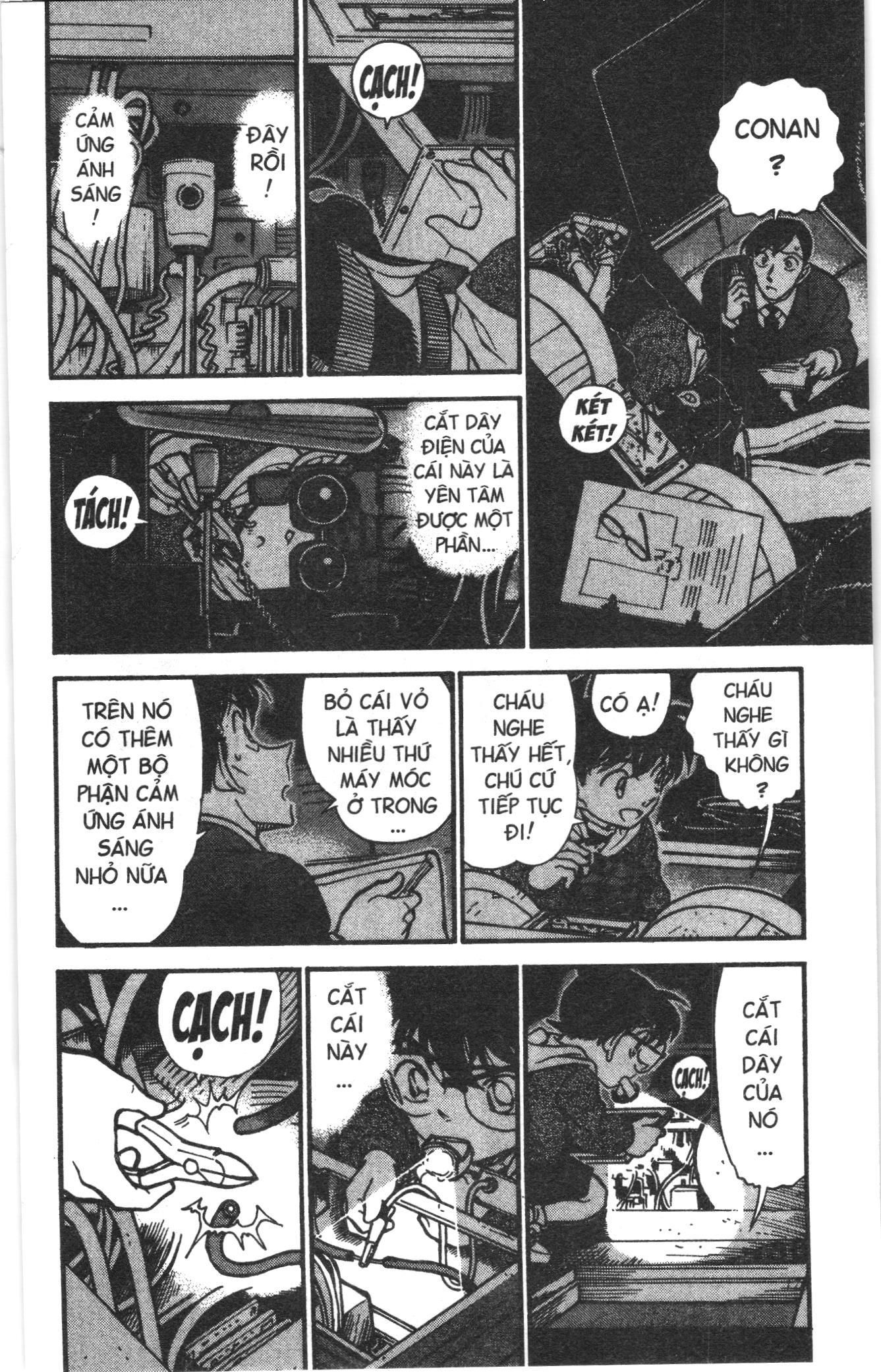 Thám tử lừng danh Conan Loạt truyện tranh: Chapter 381