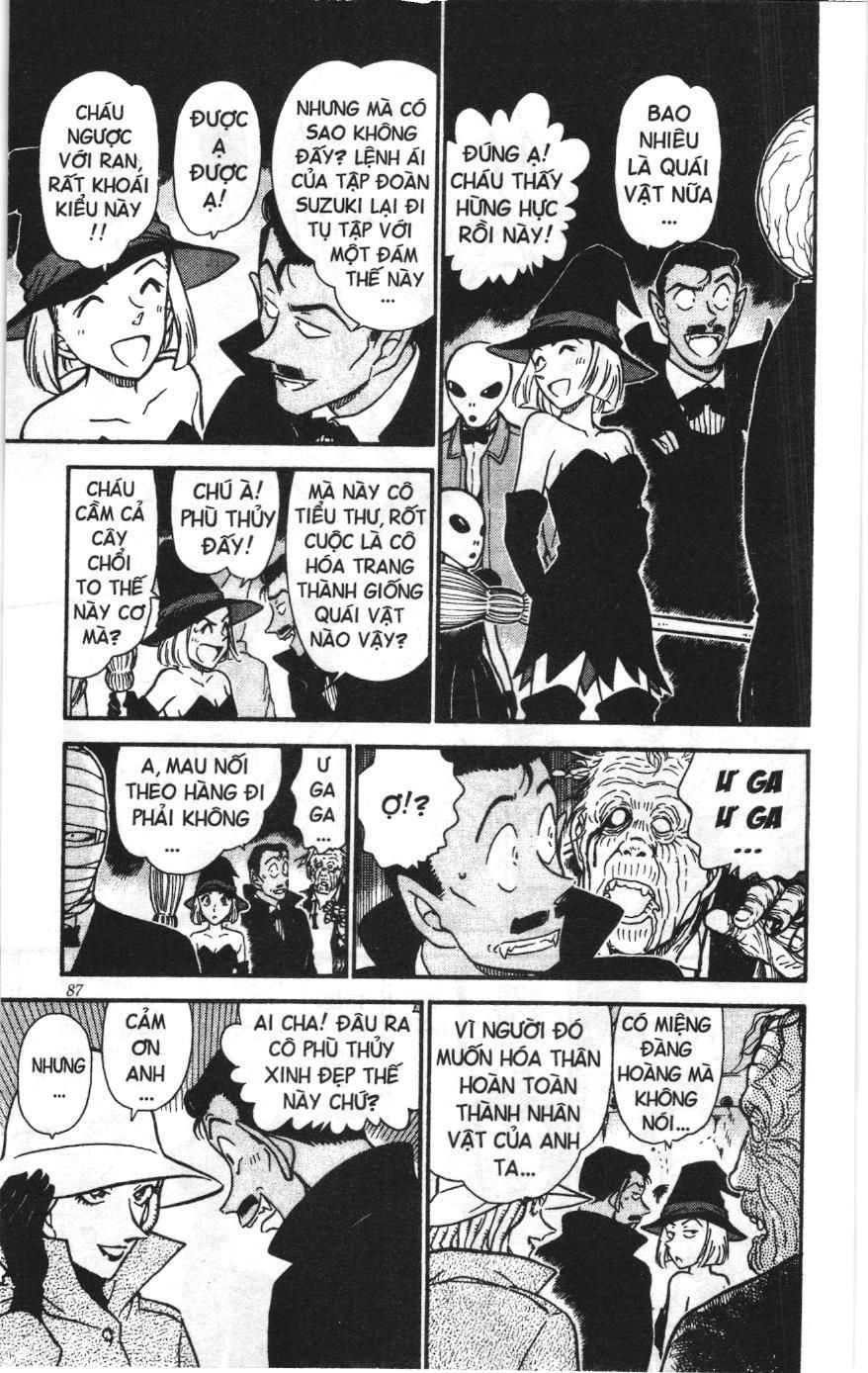 Thám tử lừng danh Conan Loạt truyện tranh: Chapter 438