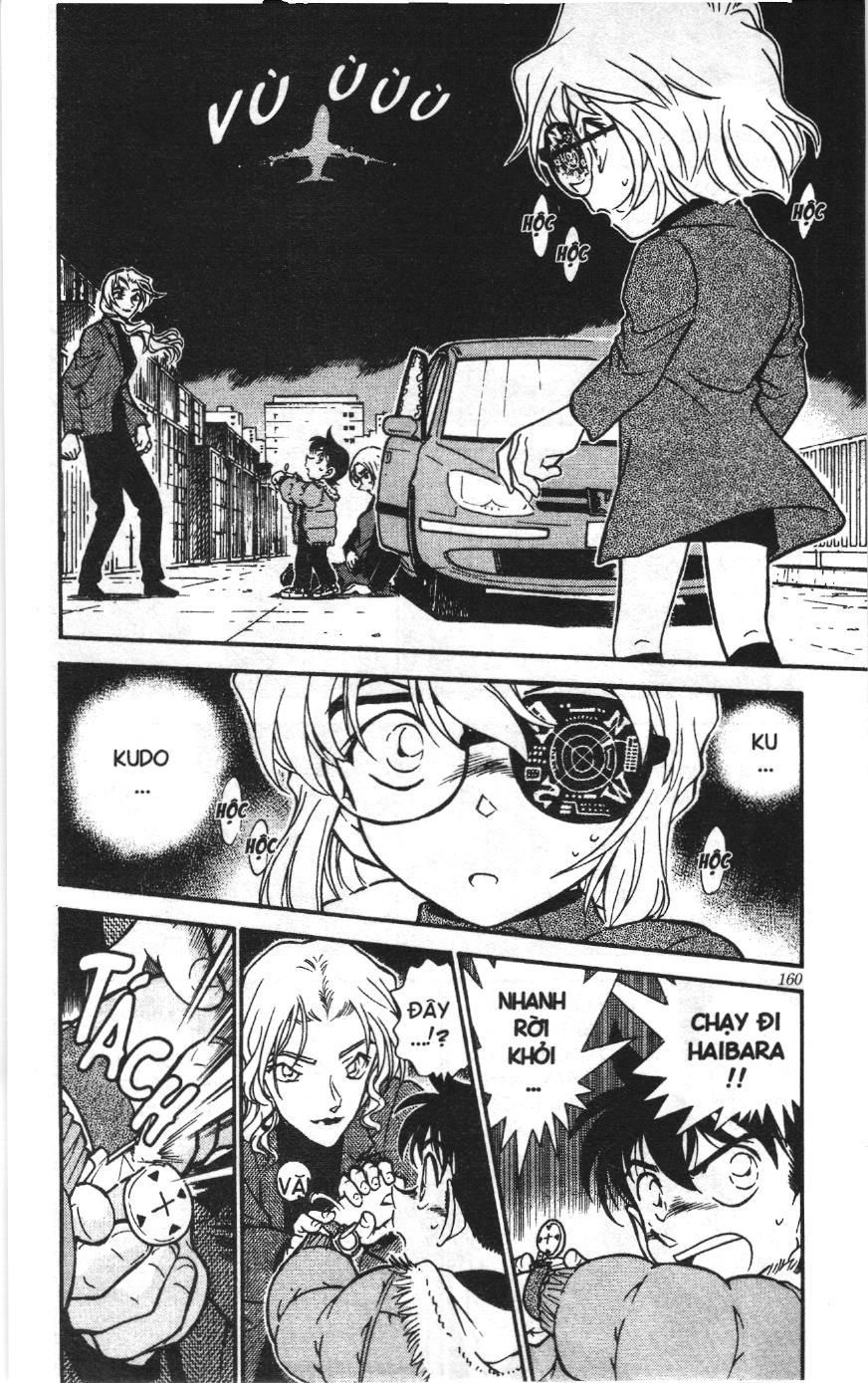 Thám tử lừng danh Conan Loạt truyện tranh: Chapter 443