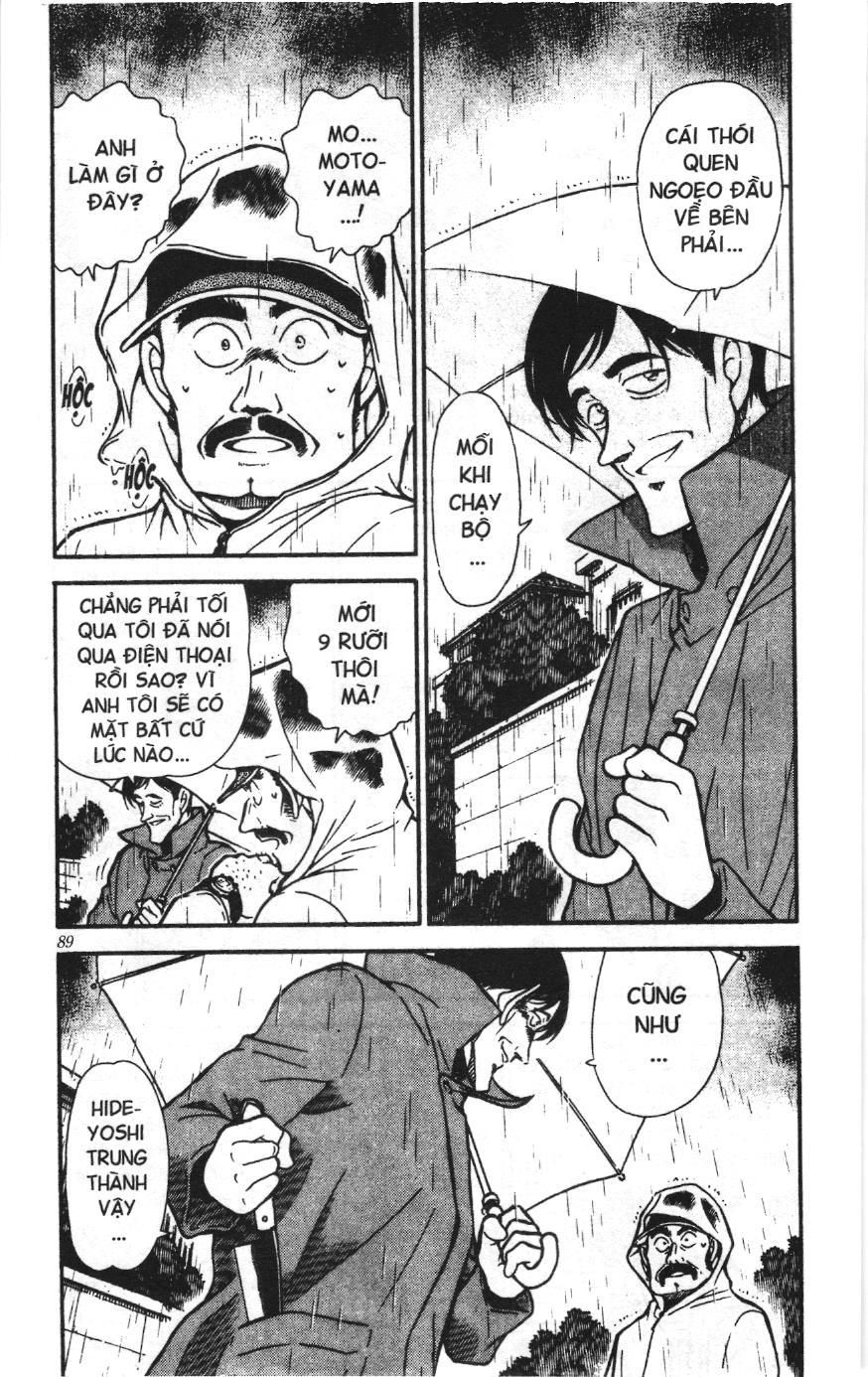 Thám tử lừng danh Conan Loạt truyện tranh: Chapter 472